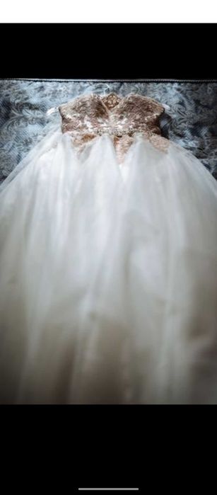 Vând rochie de mireasa