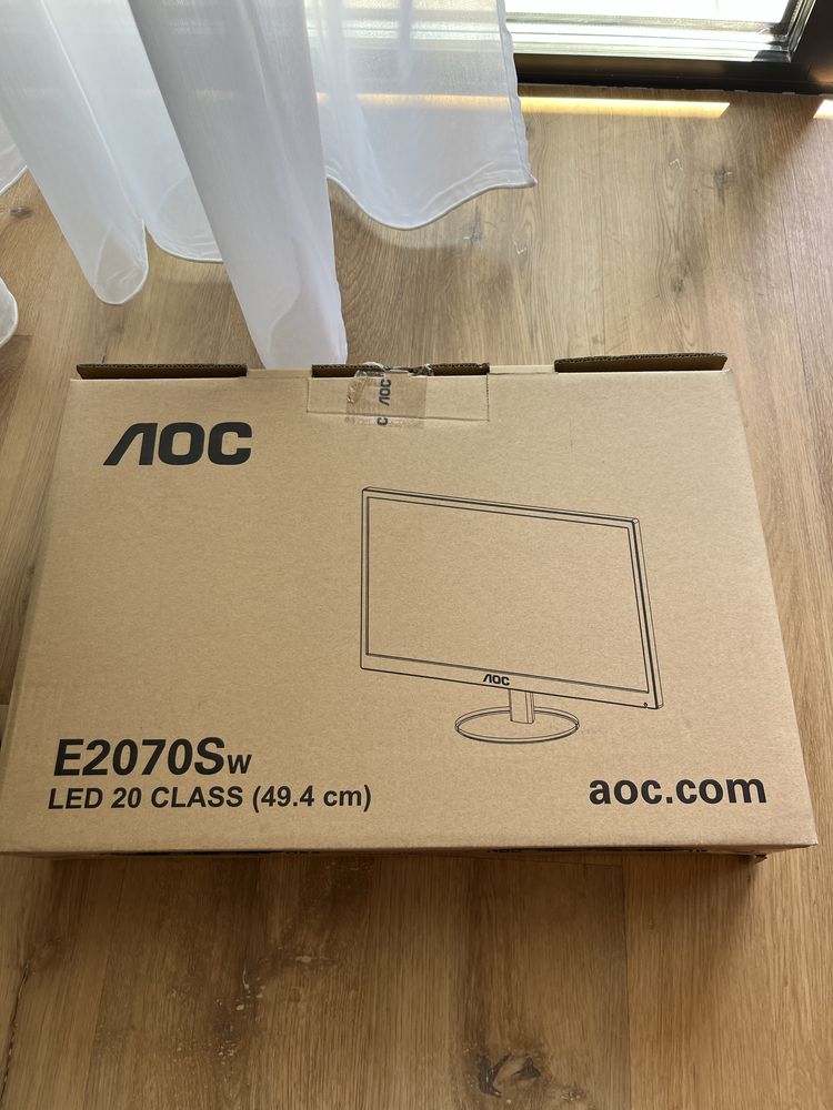 AOC E2070SWN Монитор 19.5