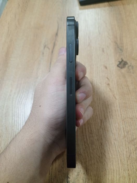 Iphone x  16 Pro qilingani xotira 256