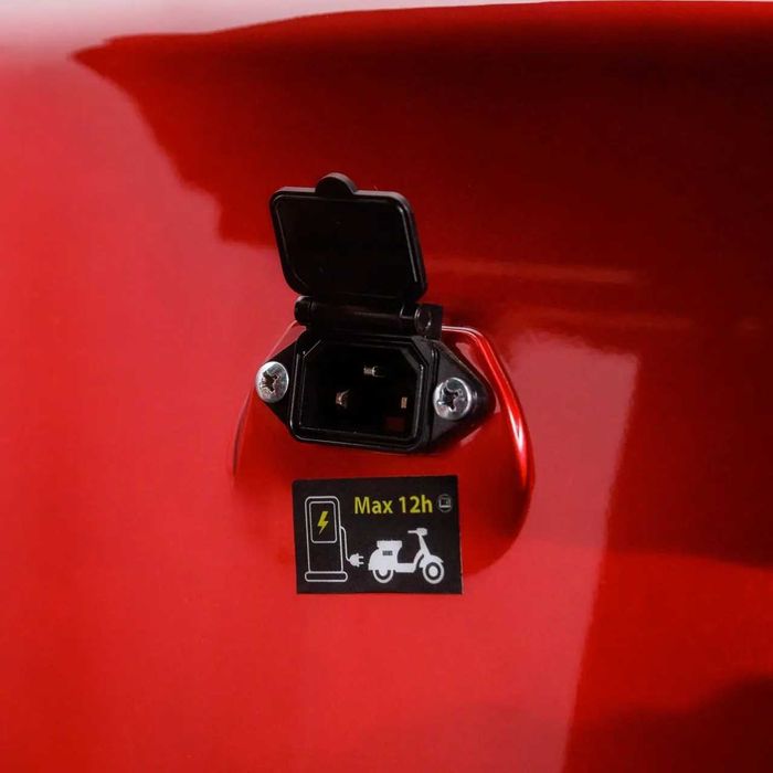 Tricicletă Electrică rosie, Fără Permis, Motor 1000W (max. 2500W)