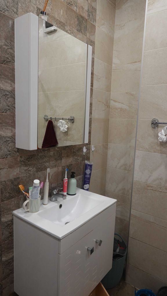 Дава се под наем Двустаен апартамент в Пловдив, Гагарин - 65 кв.м за 357 € - Снимка #11