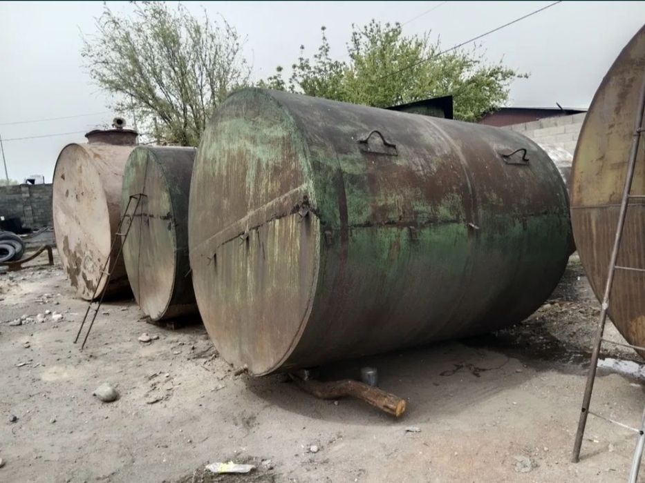 Цистерны ёмкосьти бочки