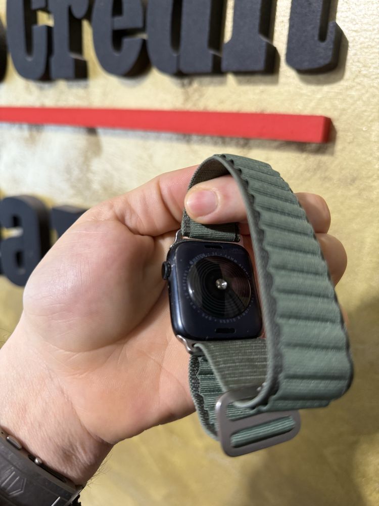 Apple Watch SE 2 44MM Testat Garantie Incarcator 97% Baterie Curele