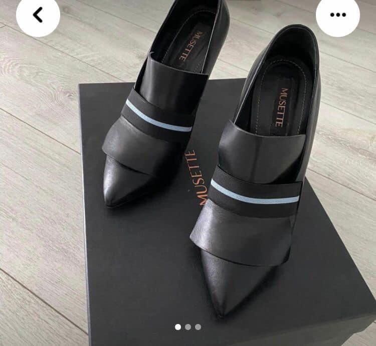 Vand Pantofi musette nr. 38, stare impecabila