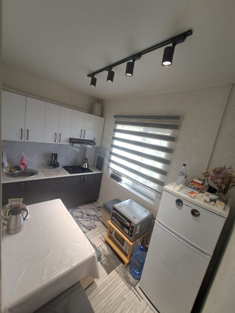 Код 337  Срочно Продам 1в2/4/5 ком квартиру куйлюк массив 5