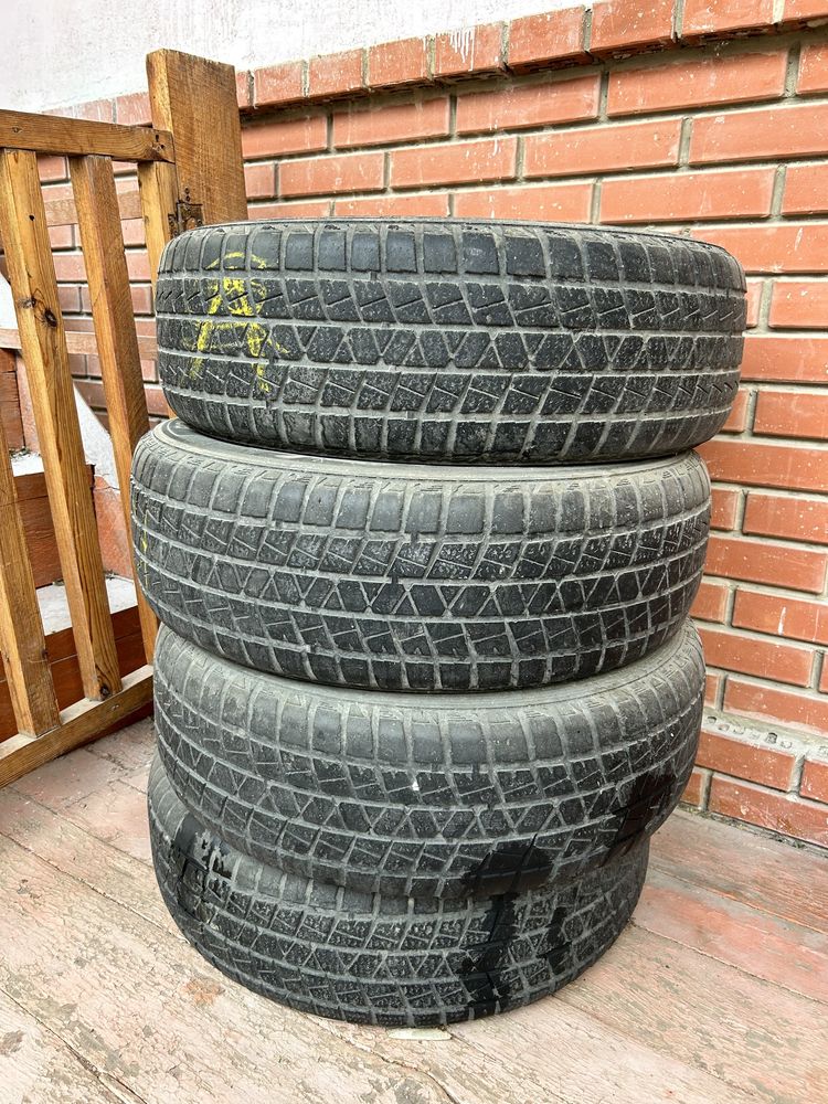 225/65 R17 зимний 4 шт