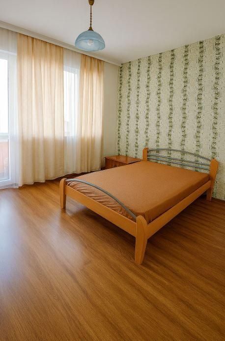 Дава се под наем Тристаен апартамент в Варна, Спортна зала - 75 кв.м за 500 € - Снимка #4