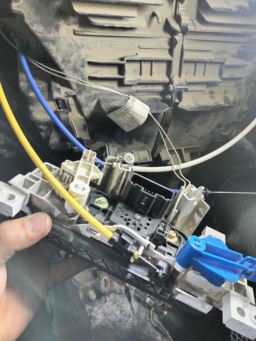 Замена радиатора печки