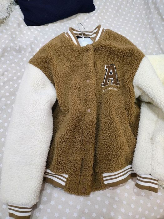 Нов дамски спортен бомбър WAIKIKI