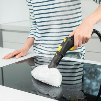 Сдается в аренду:Пароочиститель-Парогенератор Karcher SG 4/4