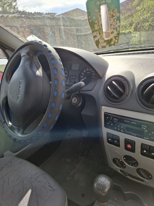 Vând logan 2006 motor 14 benzina