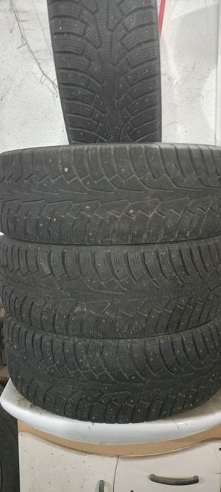 Продам шино Triangle 225/65/17