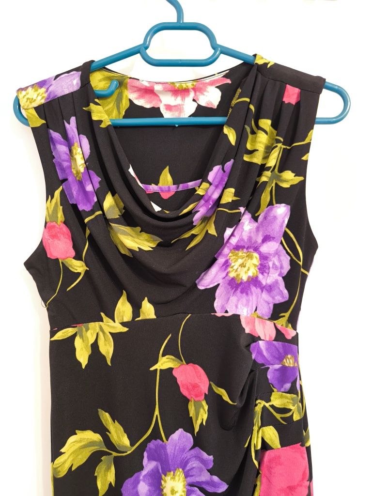 Rochie casual înflorată