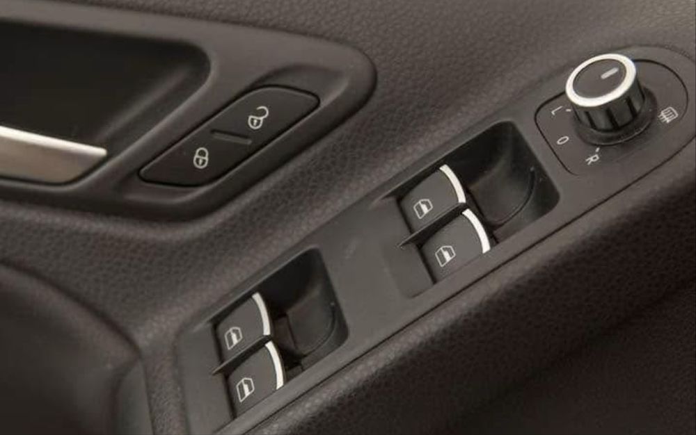 Volkswagen Golf VI Cabrio