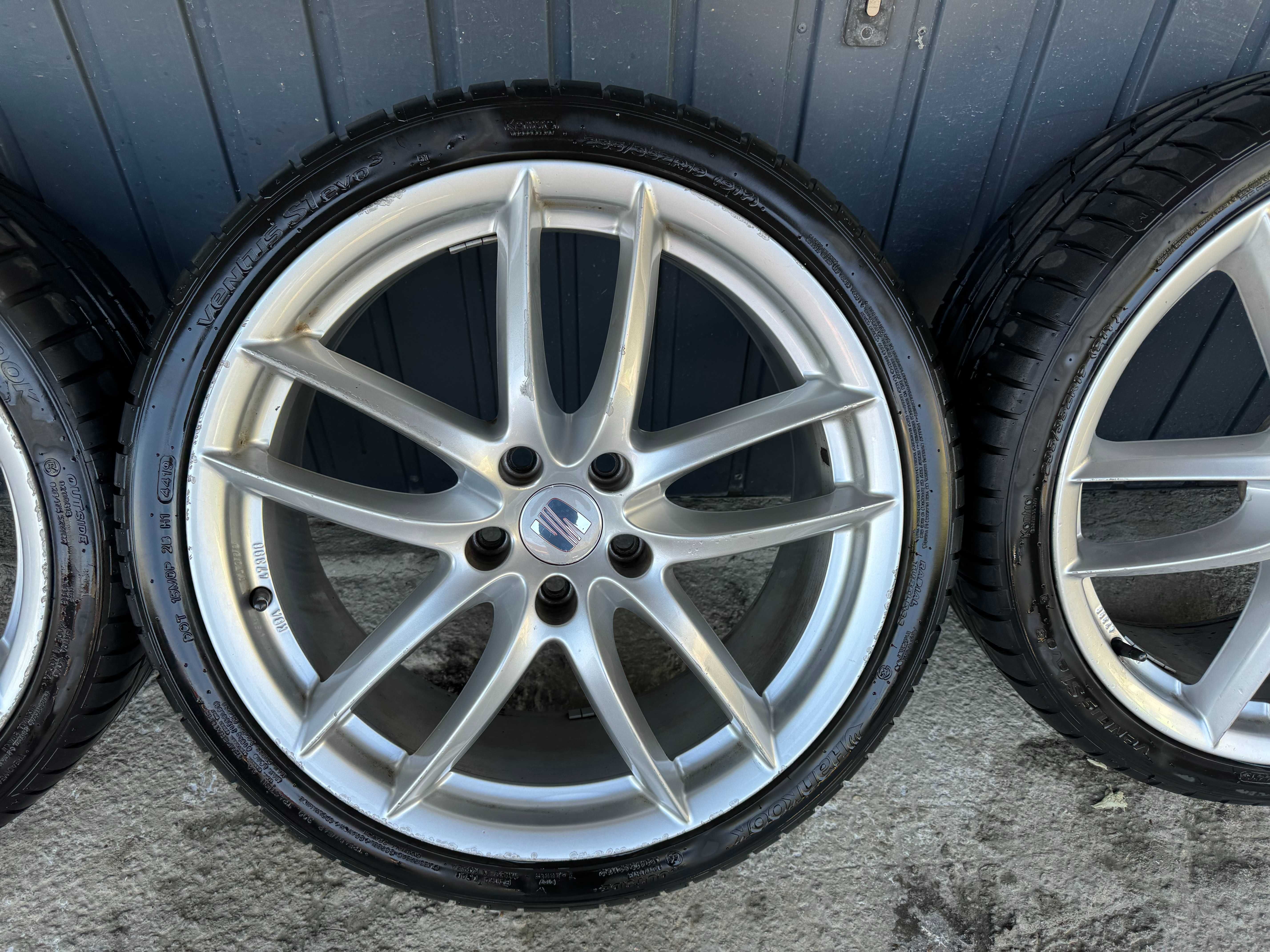 Jante OEM Seat 19 inch / zoll cu cauciucuri vara 235 / 35 / 19