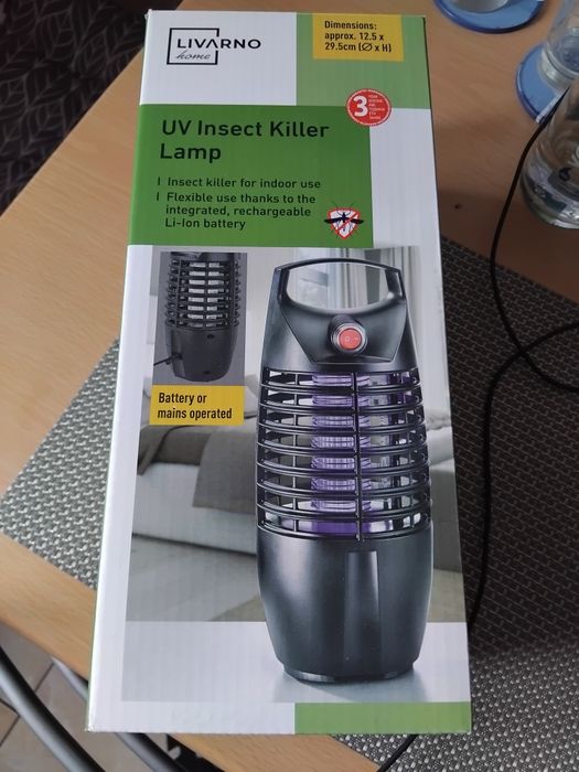 Dispozitiv UV împotriva insectelor