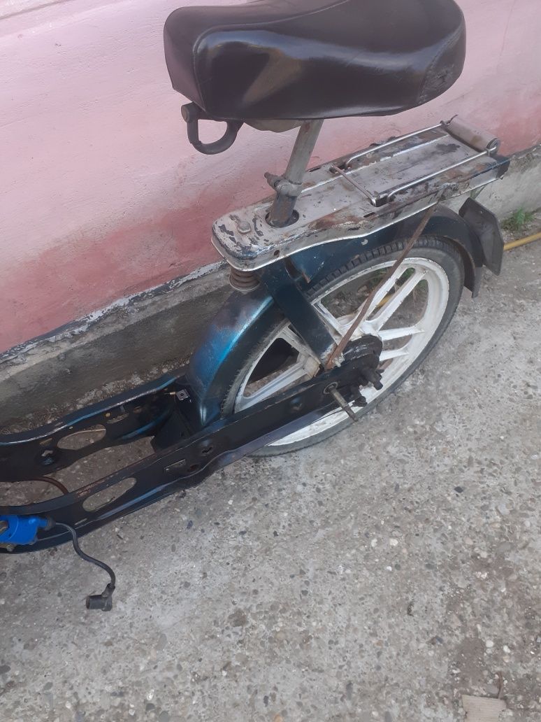 Scuter piaggio pentru piese