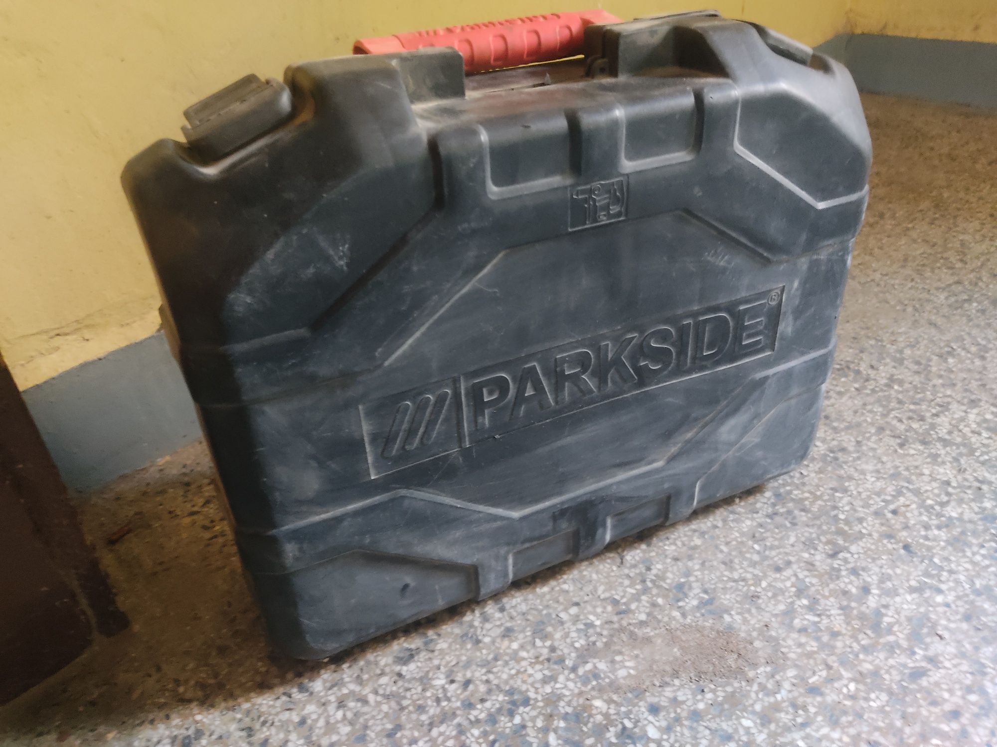 Къртач, хилти на Parksaid