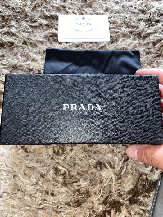 Ochelari de soare Prada