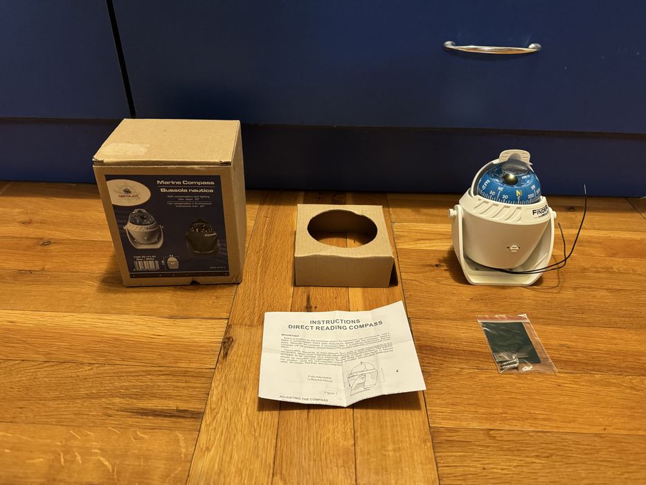 Яхтен компас Finder by Osculati чисто нов!!!