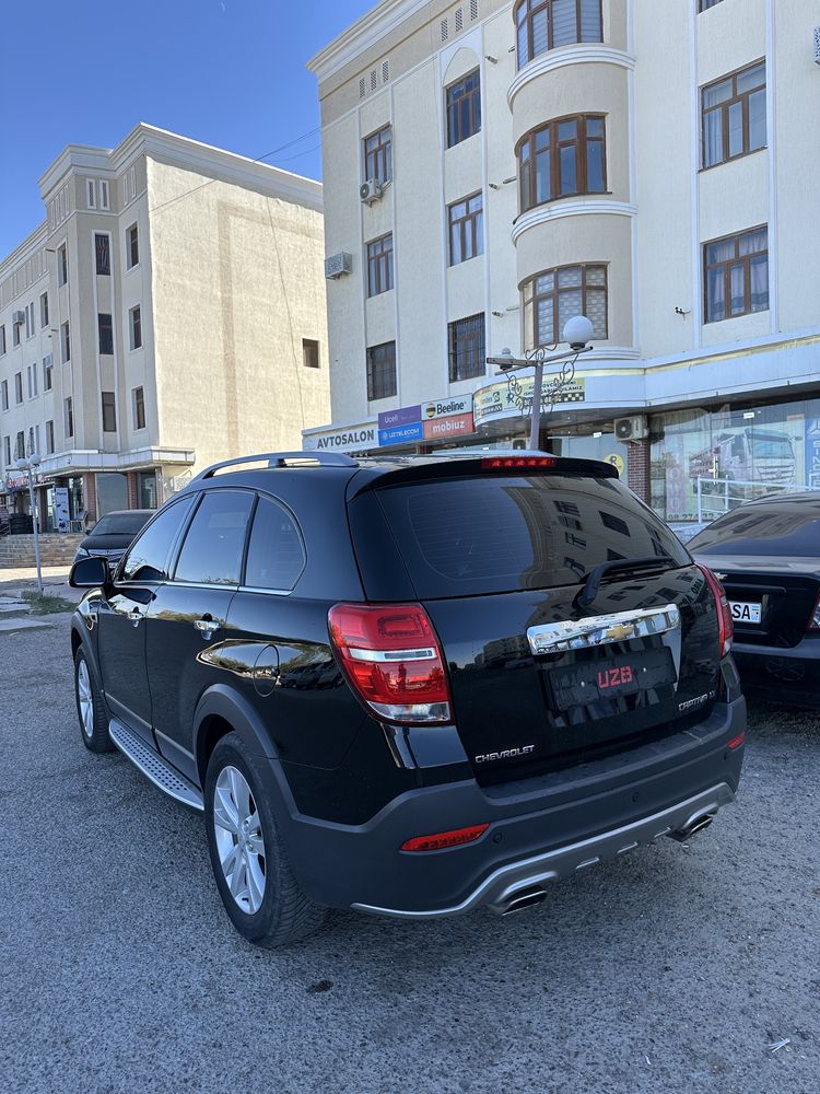 Chevrolet captiva 4