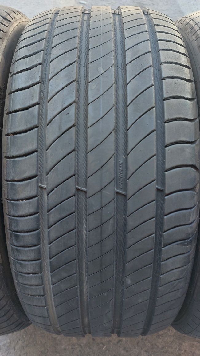 Гуми 235/40/18 Michelin Primacy 4 4 броя