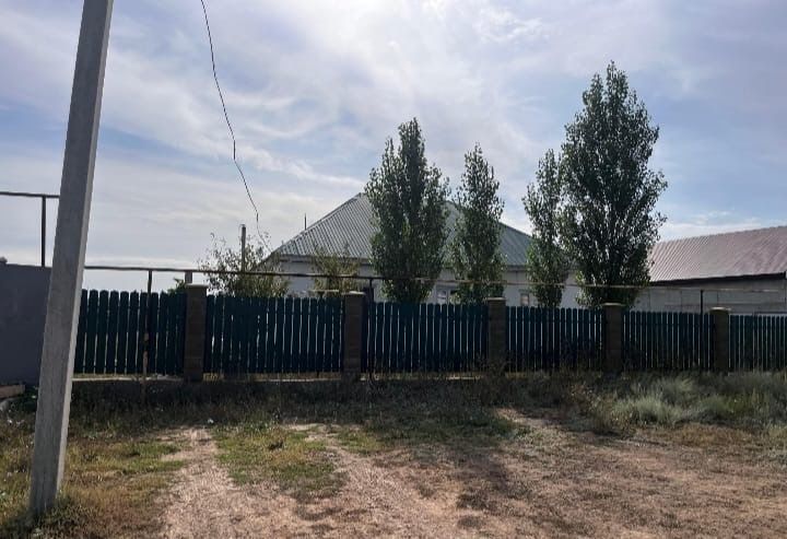 Продам дом в селе Маржанбулак