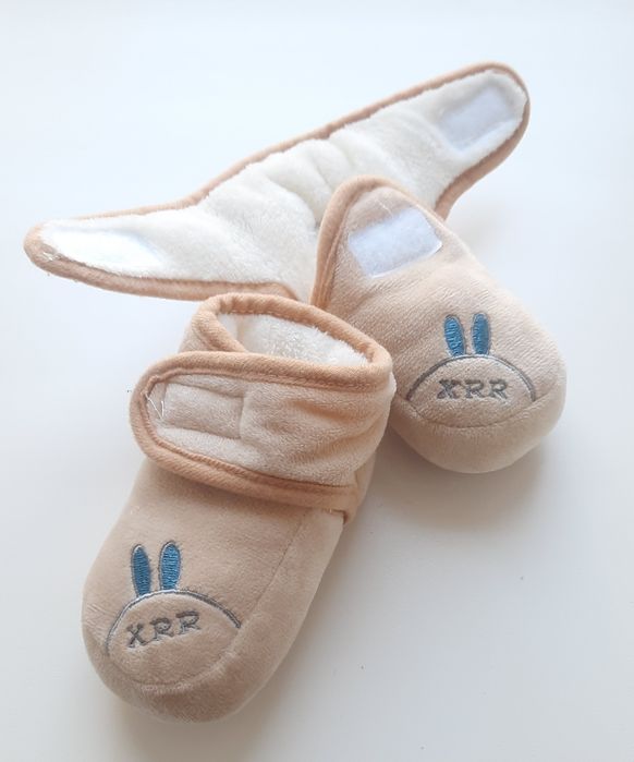 Теплые пинетки для малыша