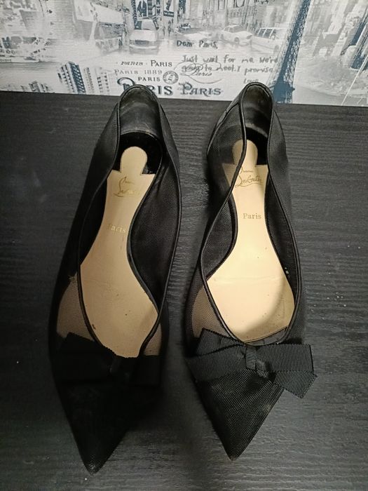 Vând pantofi Christian Loubutin
