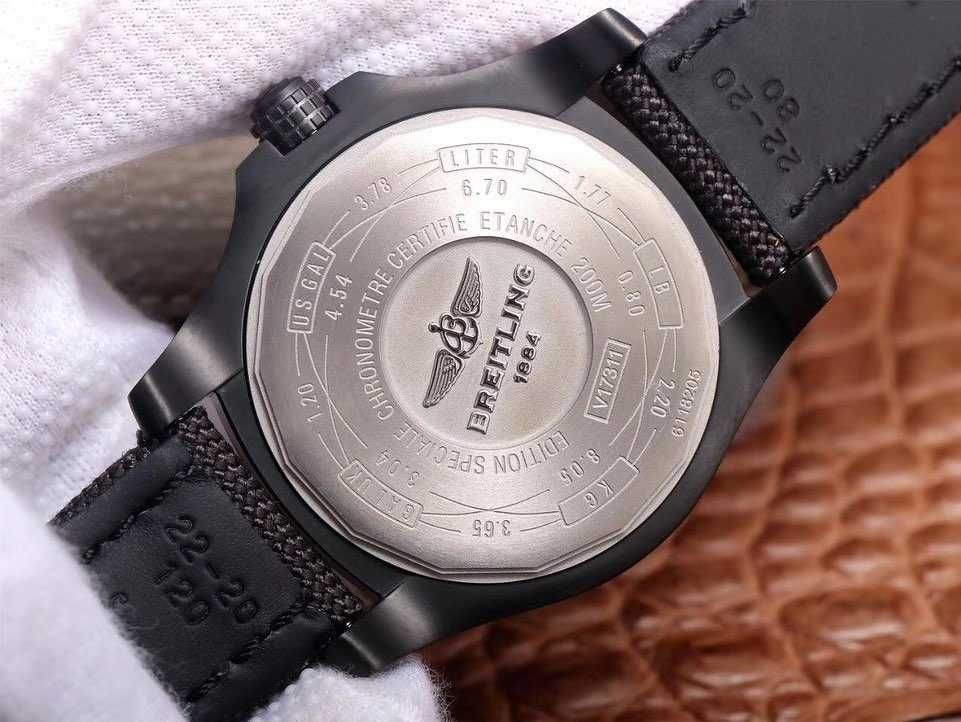 Breitling blackbrid черен