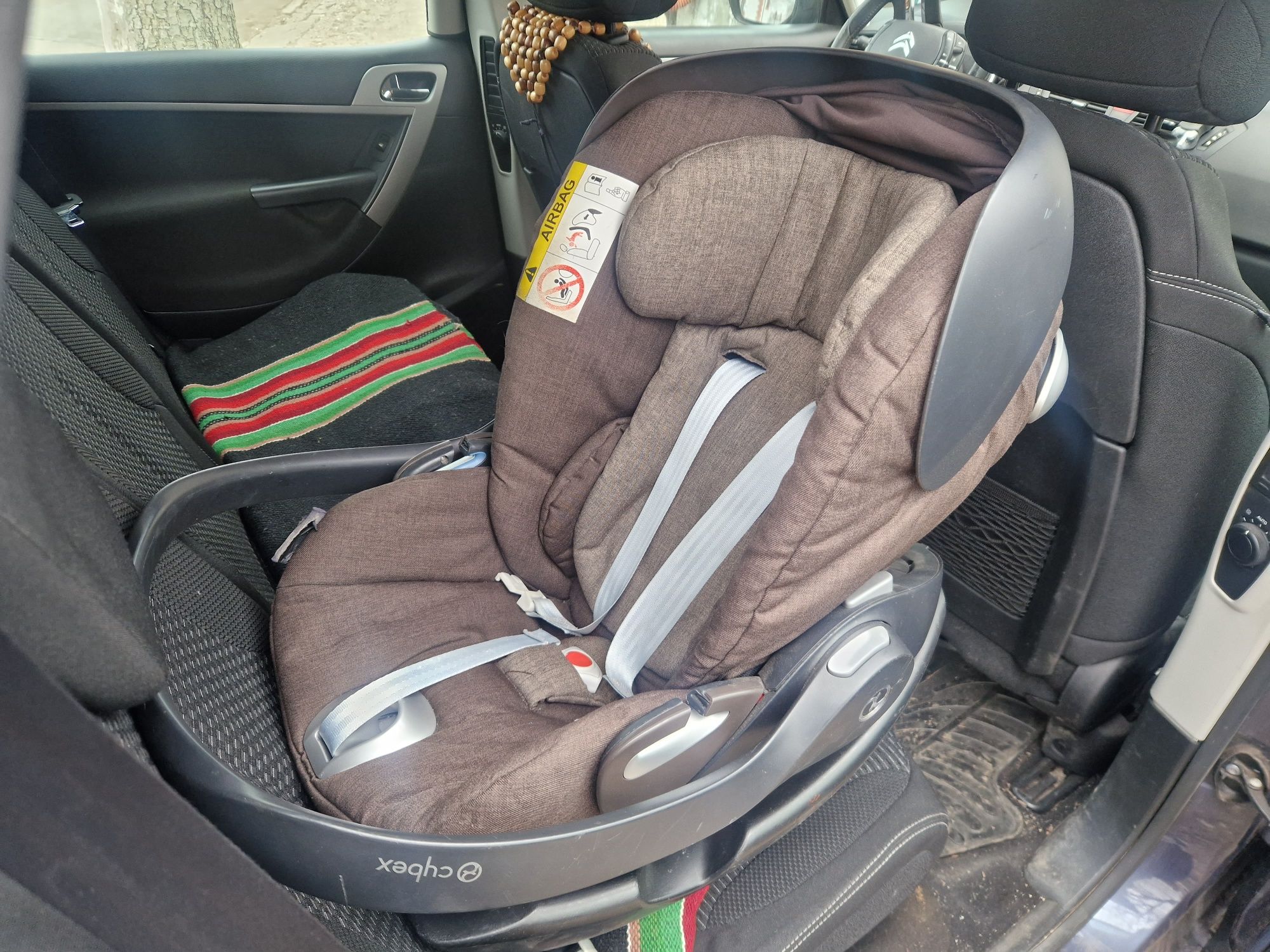 Cybex Cloud Platinum Q Plus с база Isofix