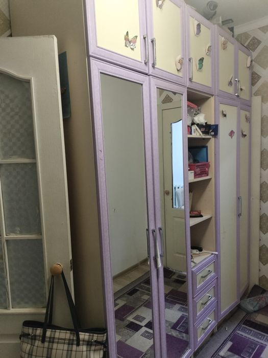 Шкаф тез арада  2 штук и пенал
