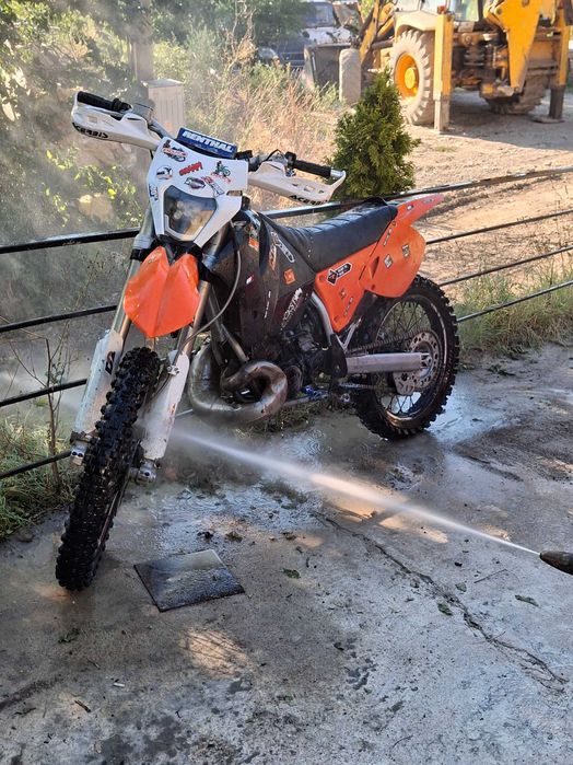 Продавам KTM SX250