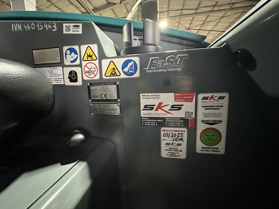 Комбинирана миячно-метачна машина Tennant M20