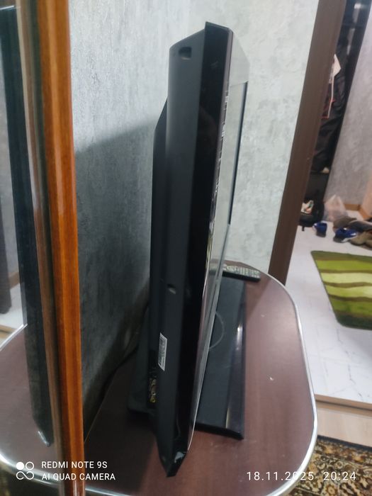 Телевизор LG 32"