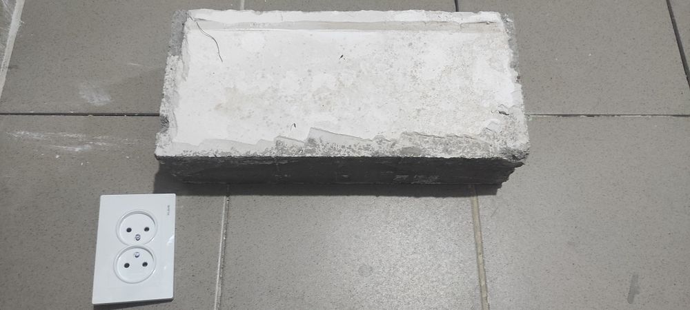 Продам керпечи для перегородки комнаты 40 шт
