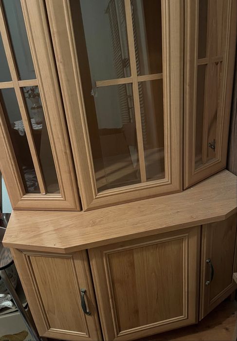 Vând vitrină+dulăpior