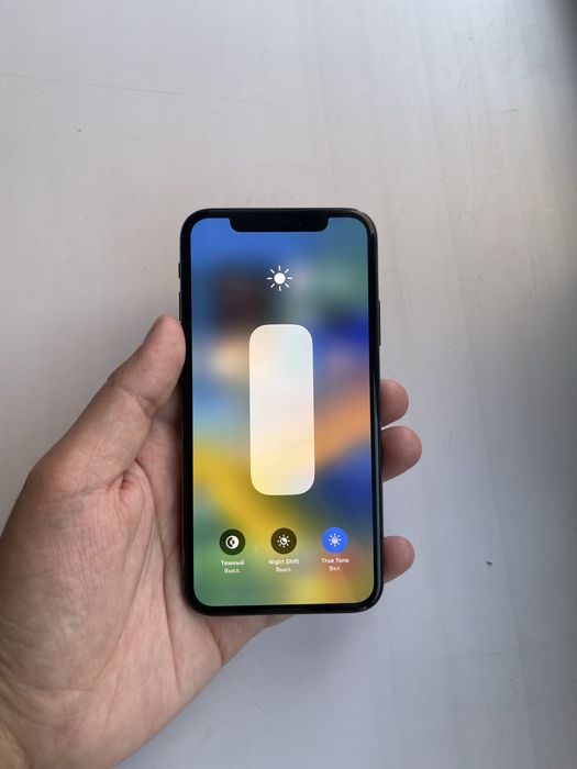 IPhone X/64 - В отличном состоянии