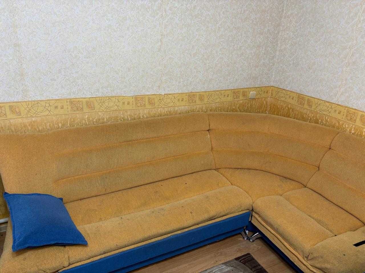 Диван угловой и кресло бесплатно