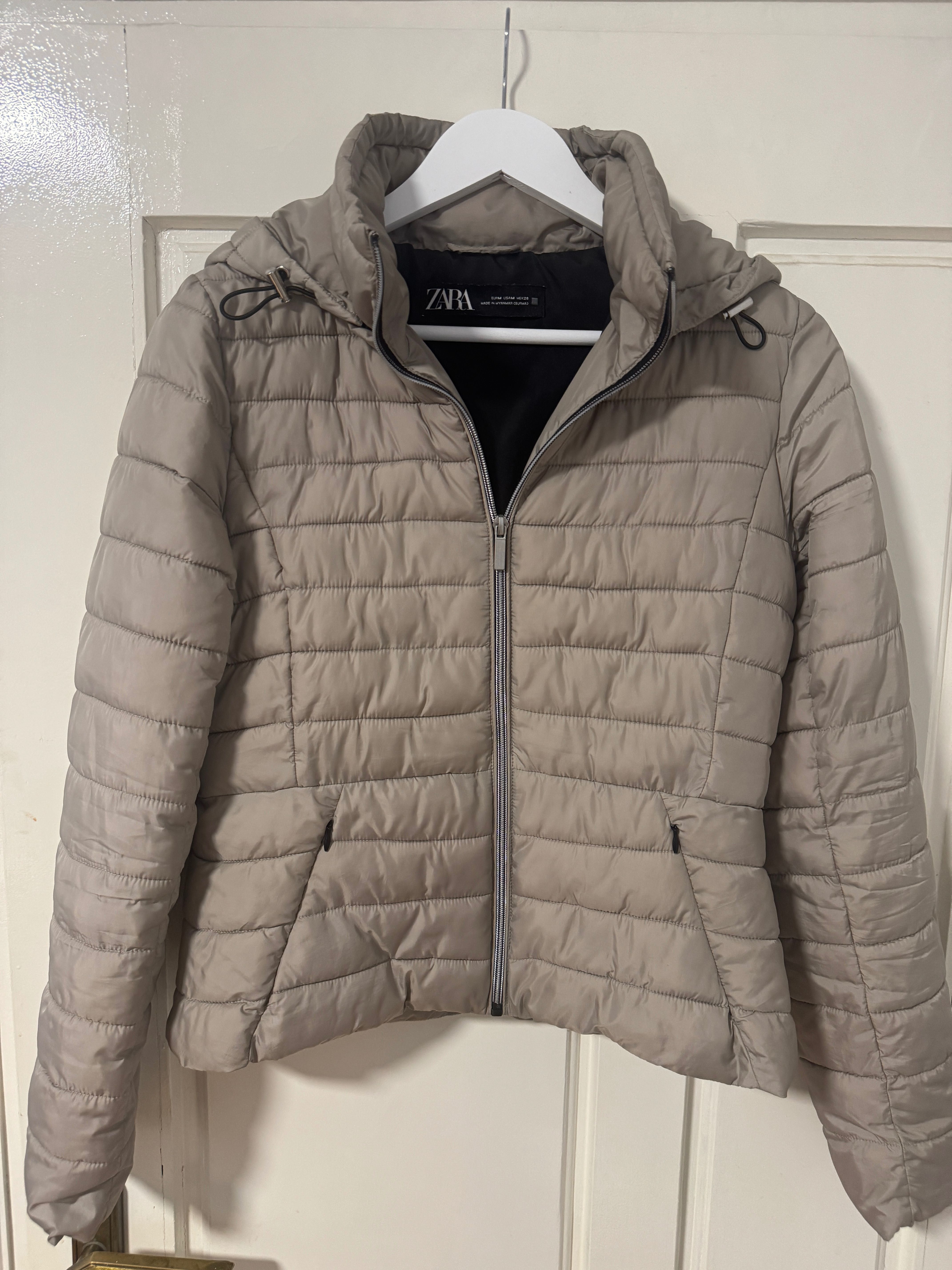 Зимно яке на Zara
