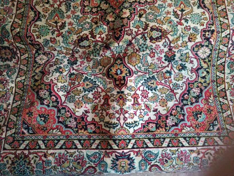 Продам ковер 2х3 натуральный шерстяной