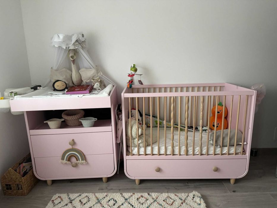 Set mobilier masă de înfășat și pătuț bebe