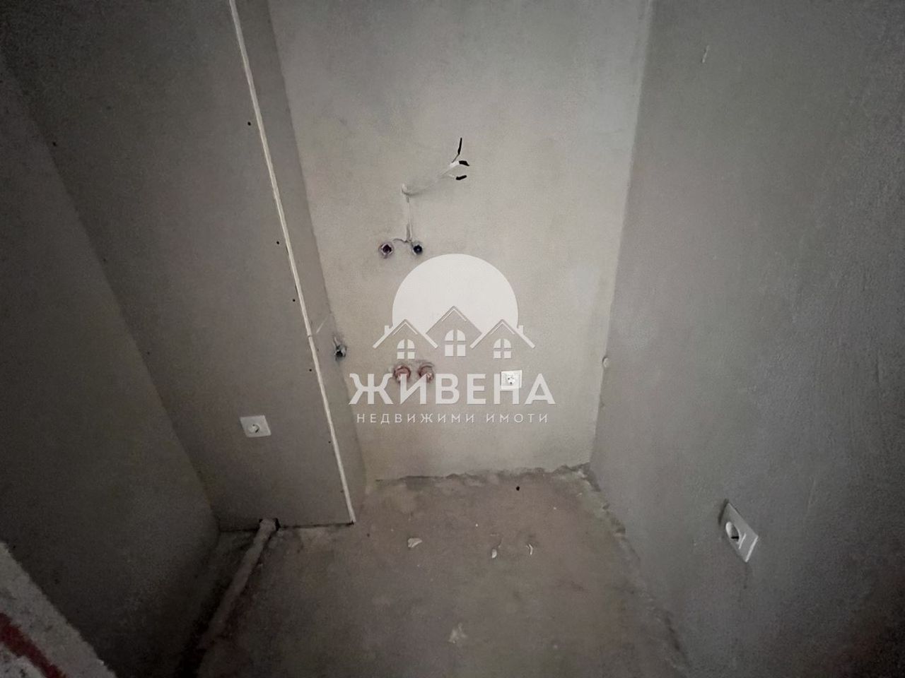 Продава се Четиристаен апартамент в к.к. Св.Св. Константин и Елена - 136 кв.м за 1912 €/кв.м - Снимка #6