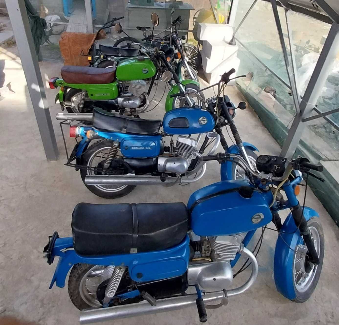Motociclete Voshod 175 cm3