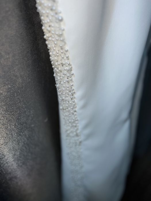 Salopeta albă de seara