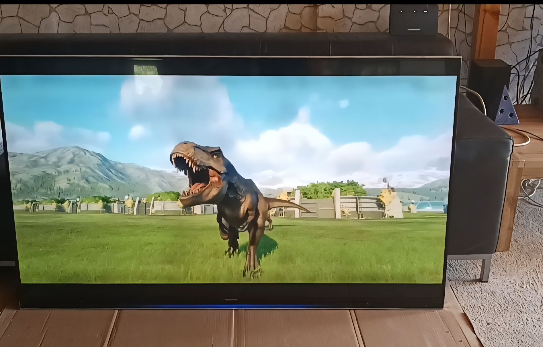 Panasonic LCD TV Ultra HD 4К Smart 65'' model TX-65AXC904-Безупречен