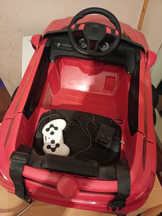 Управляема количка с дистанционно