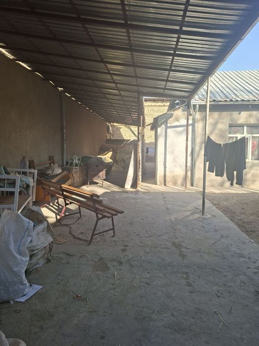 Участок 4 сотки с постройкой под снос отличное место для строительст