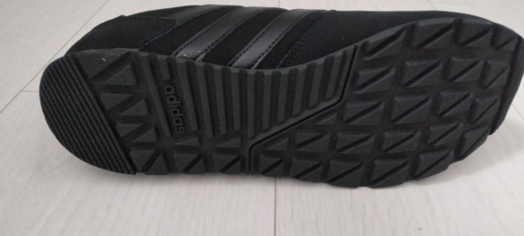 Pantofi sport Adidas