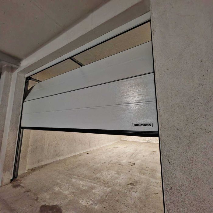 Топъл гараж 22 кв. м. под наем бул. Тодор Каблешков и ул. Луи Айер